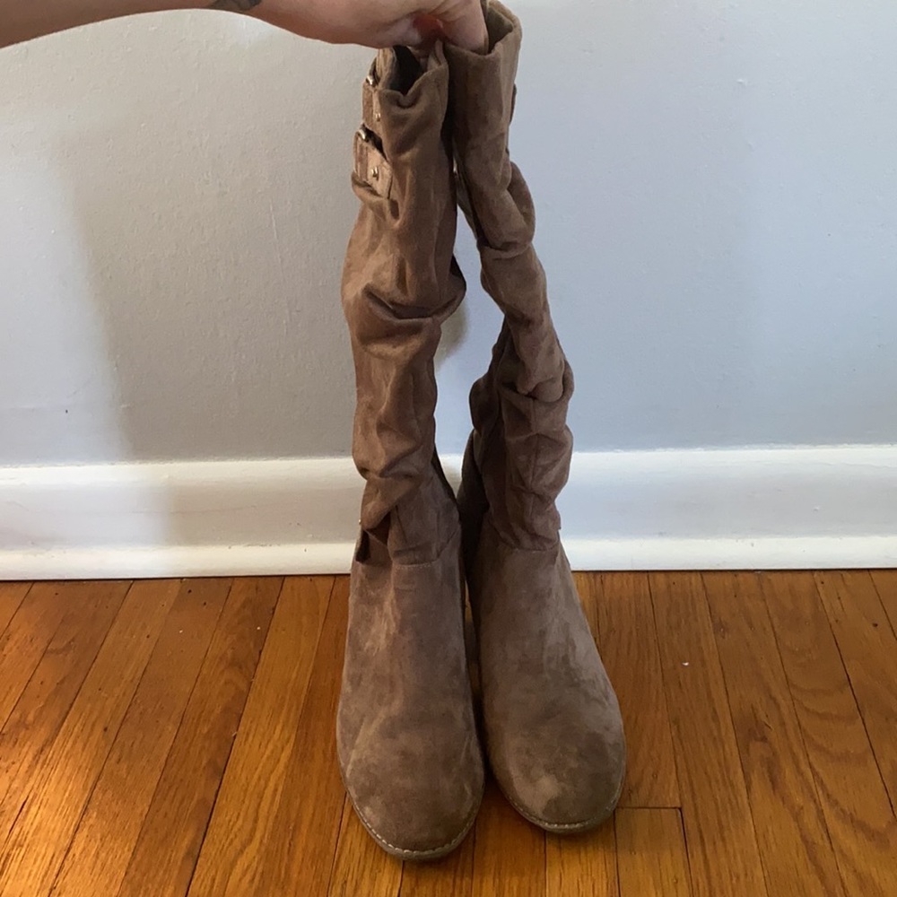 Dr. Scholl's Brown Slouchy Mid-Heel Boots - Picture 2 of 5